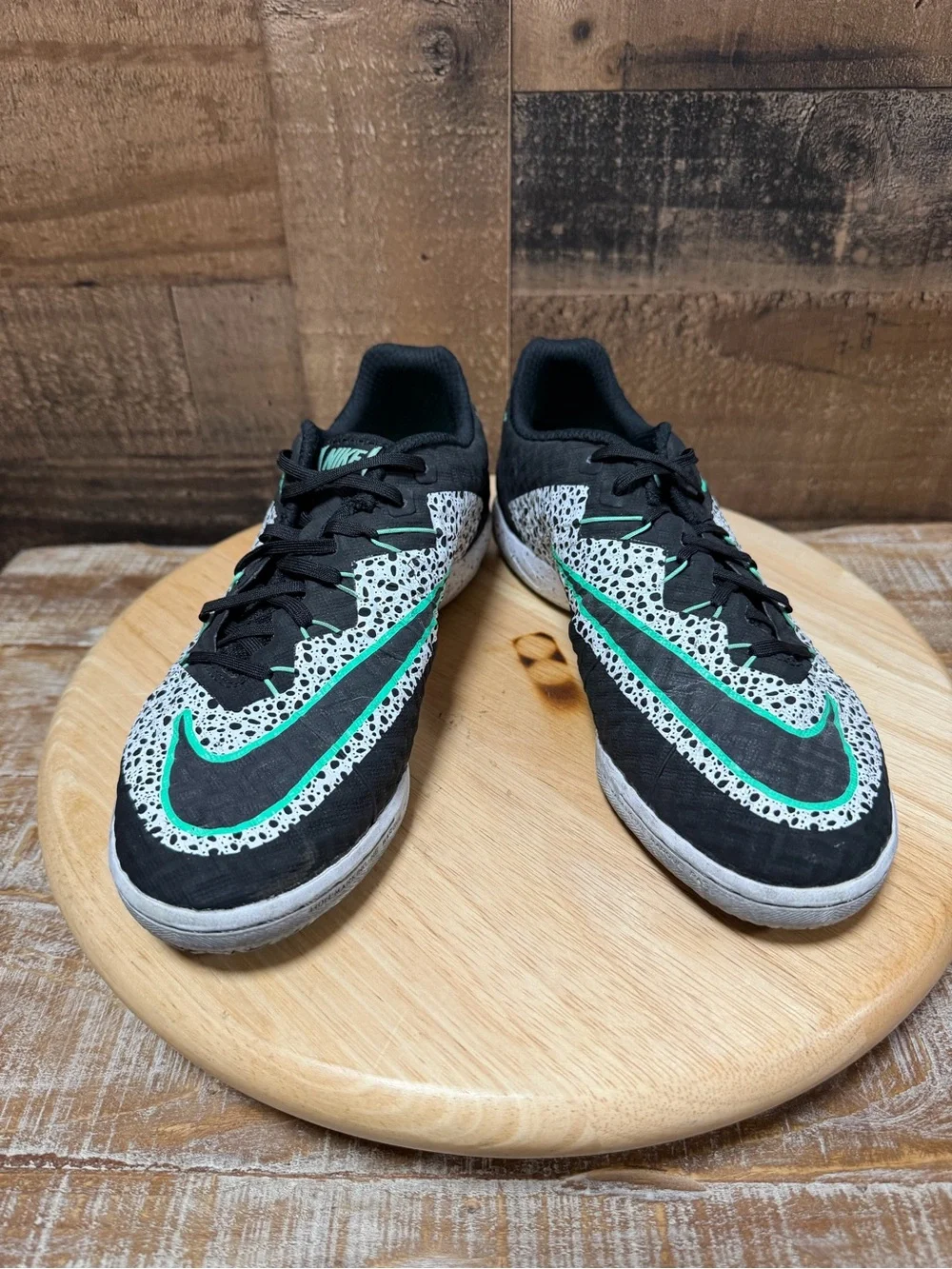 Nike HypervenomX Finale IC Safari Mens 7 Indoor Soccer 749887-103 Green 2015